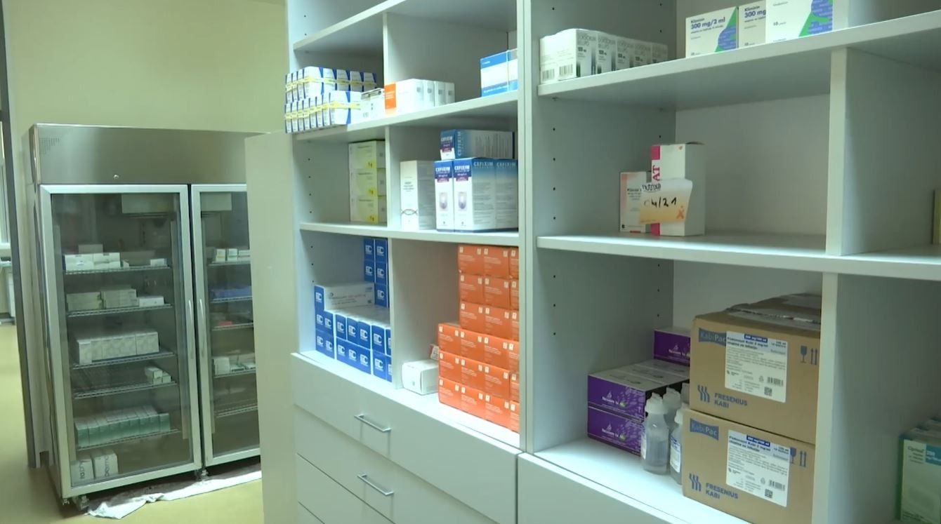 Je li se što promijenilo: Prije mjesec dana veledrogerije su obustavile isporuku lijekova (VIDEO)